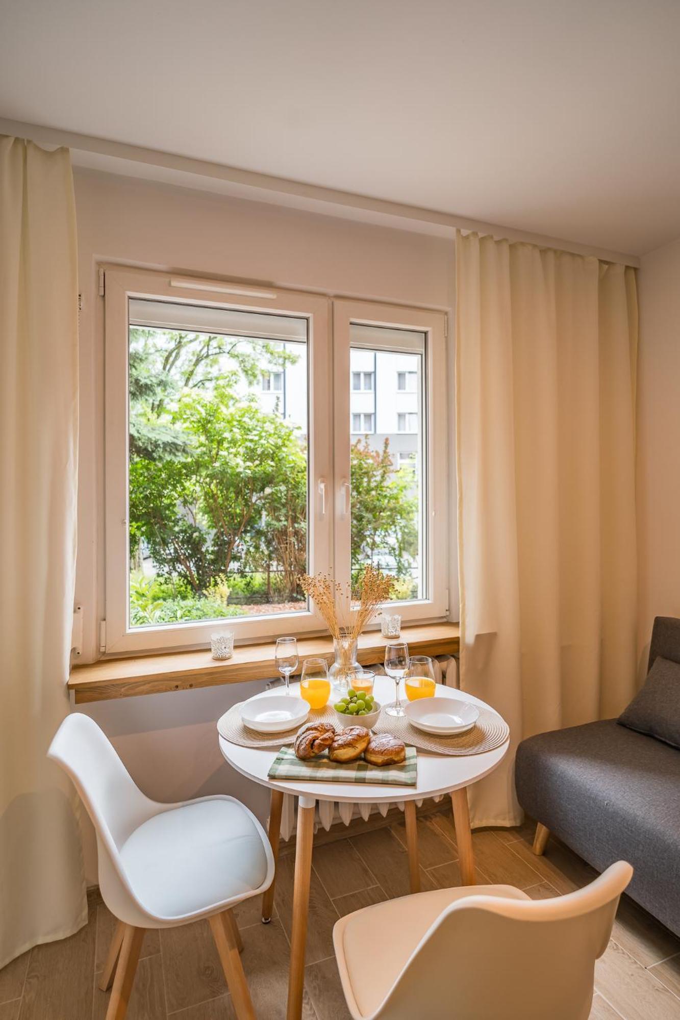 Krakow Czyzyny - Terrace By Rentujemy Apartment Екстериор снимка