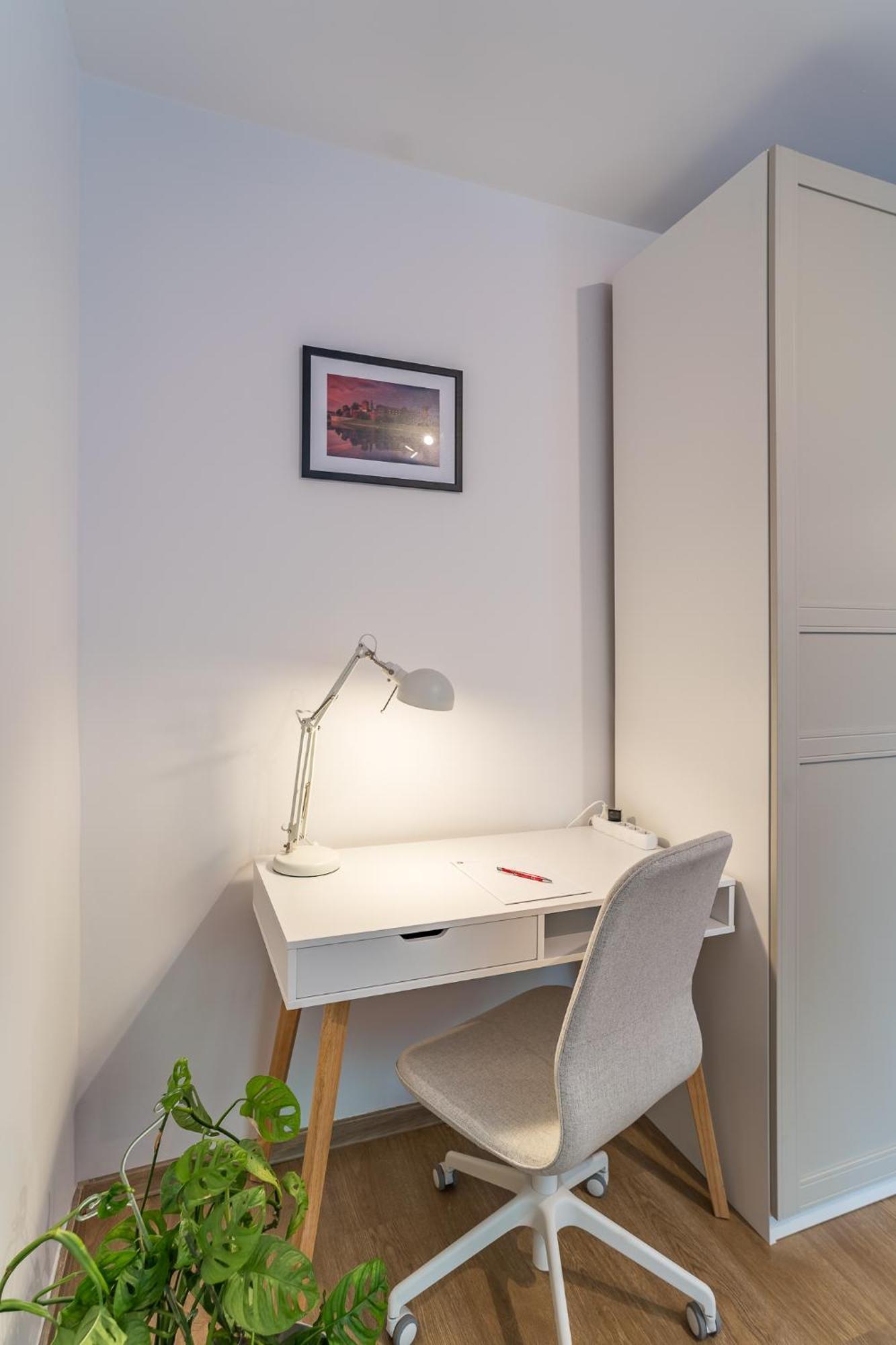 Krakow Czyzyny - Terrace By Rentujemy Apartment Екстериор снимка