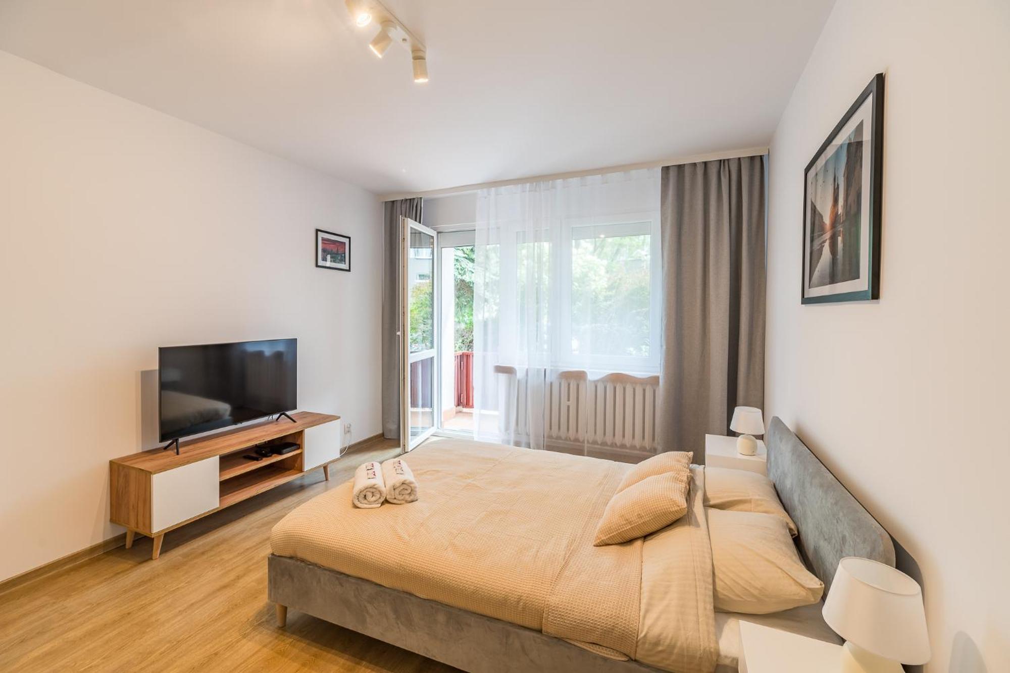Krakow Czyzyny - Terrace By Rentujemy Apartment Екстериор снимка
