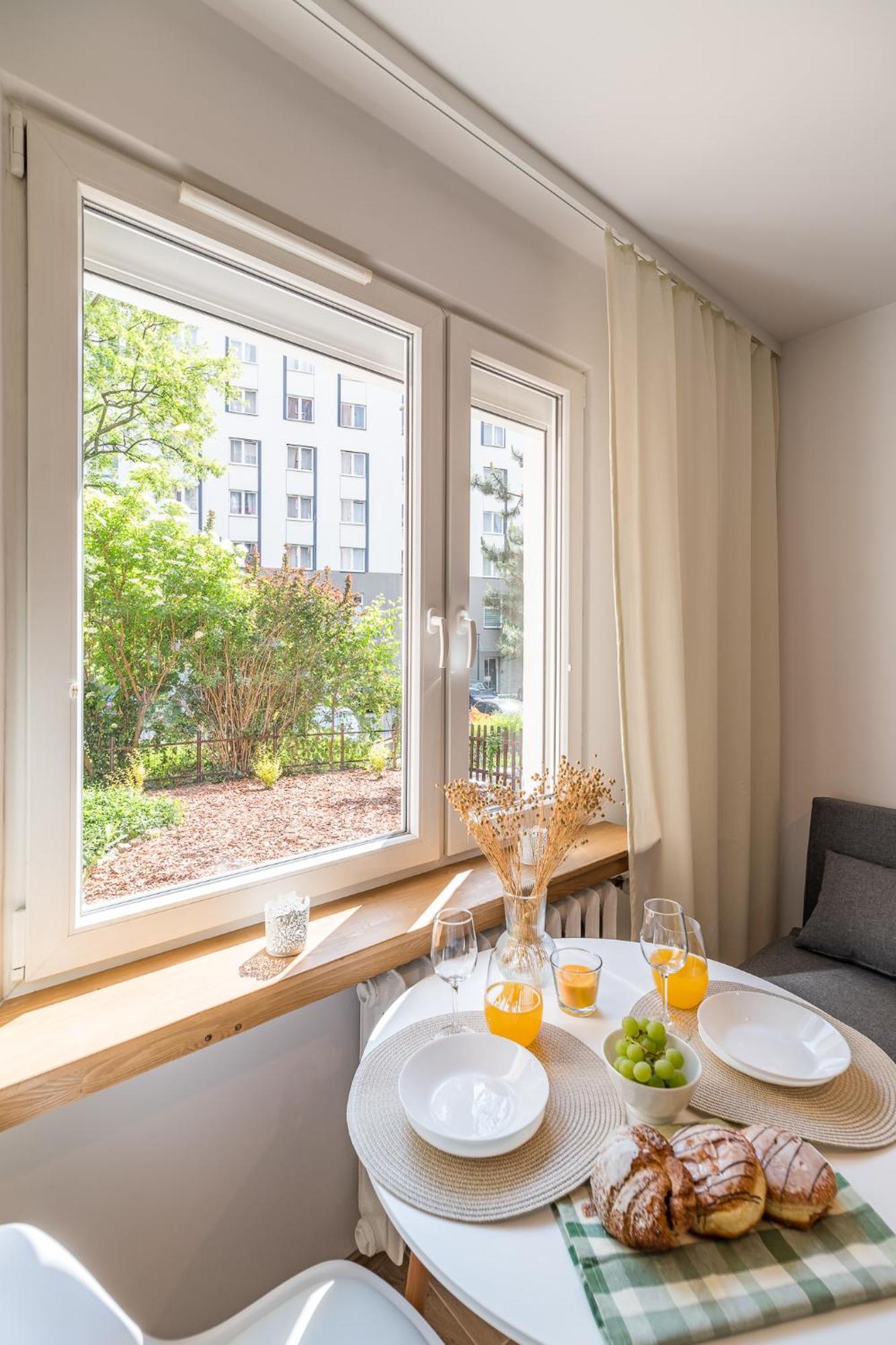 Krakow Czyzyny - Terrace By Rentujemy Apartment Екстериор снимка